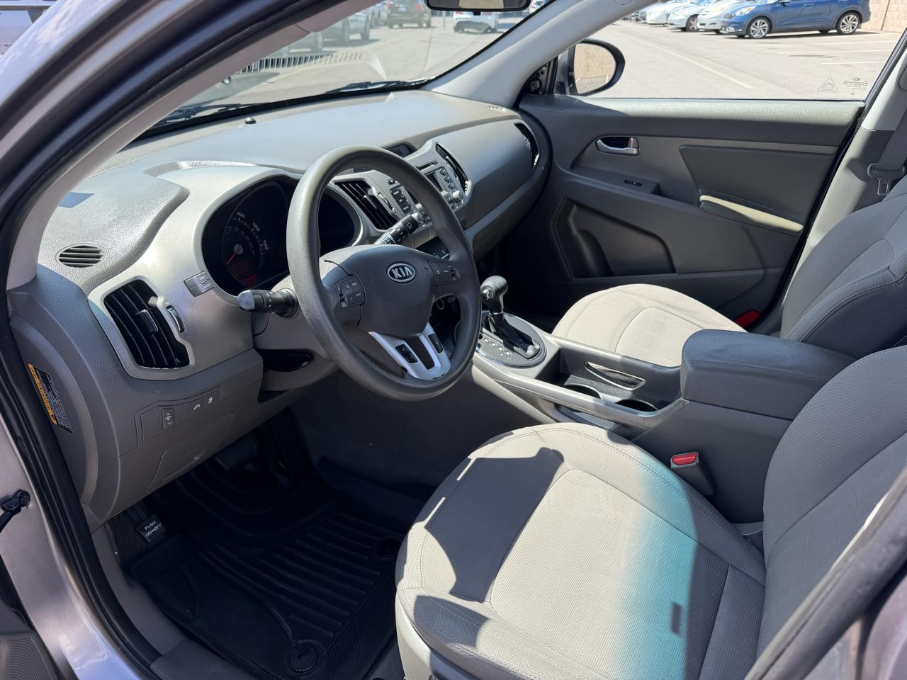Kia Sportage 2WD 4dr LX 2011