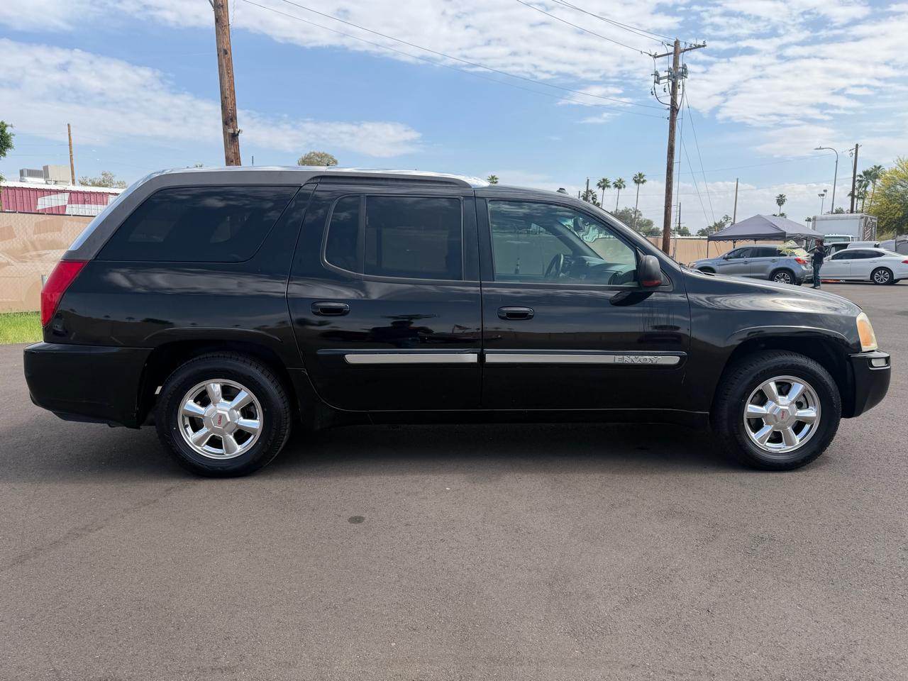 GMC Envoy XUV 4dr 2WD SLT 2004