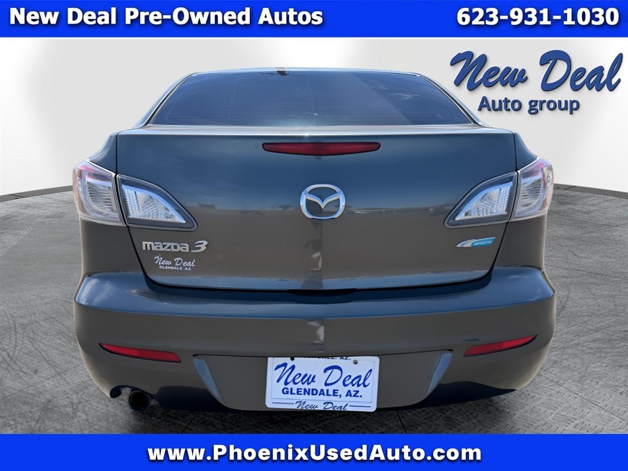 Mazda MAZDA3 4dr Sdn Man i Touring 2012