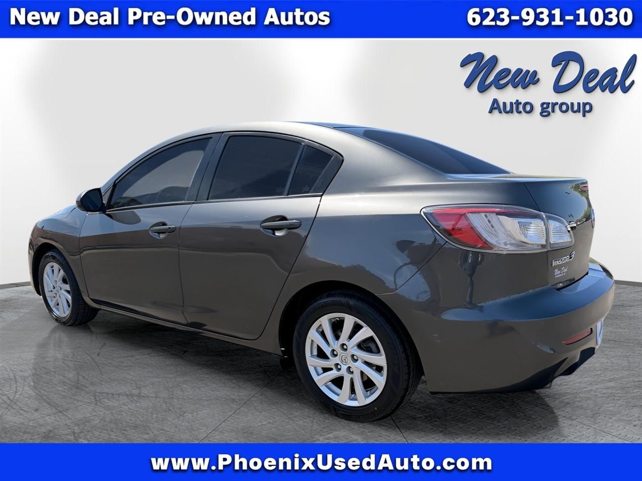 Mazda MAZDA3 4dr Sdn Man i Touring 2012