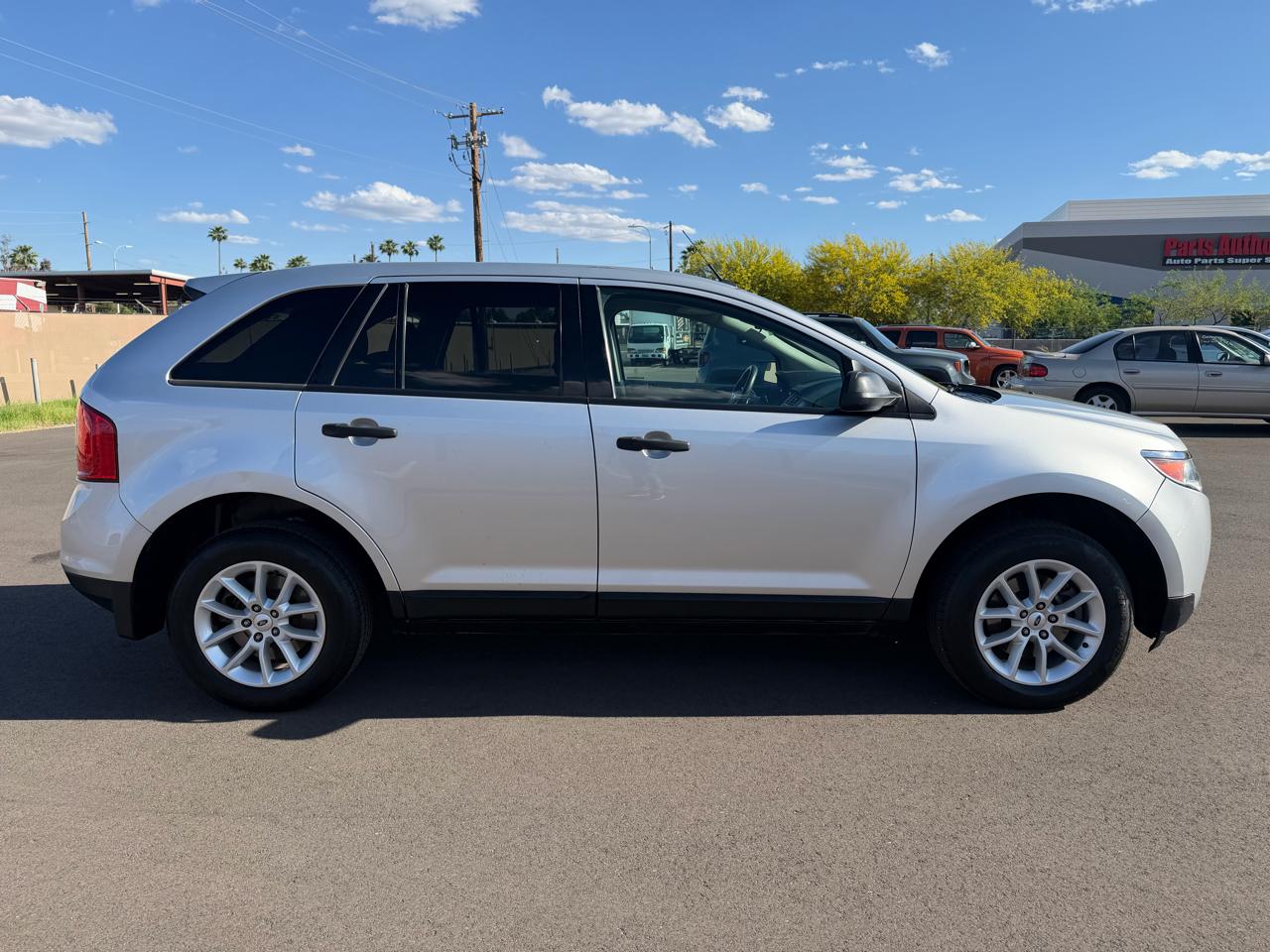 Ford Edge 4dr SE FWD 2014