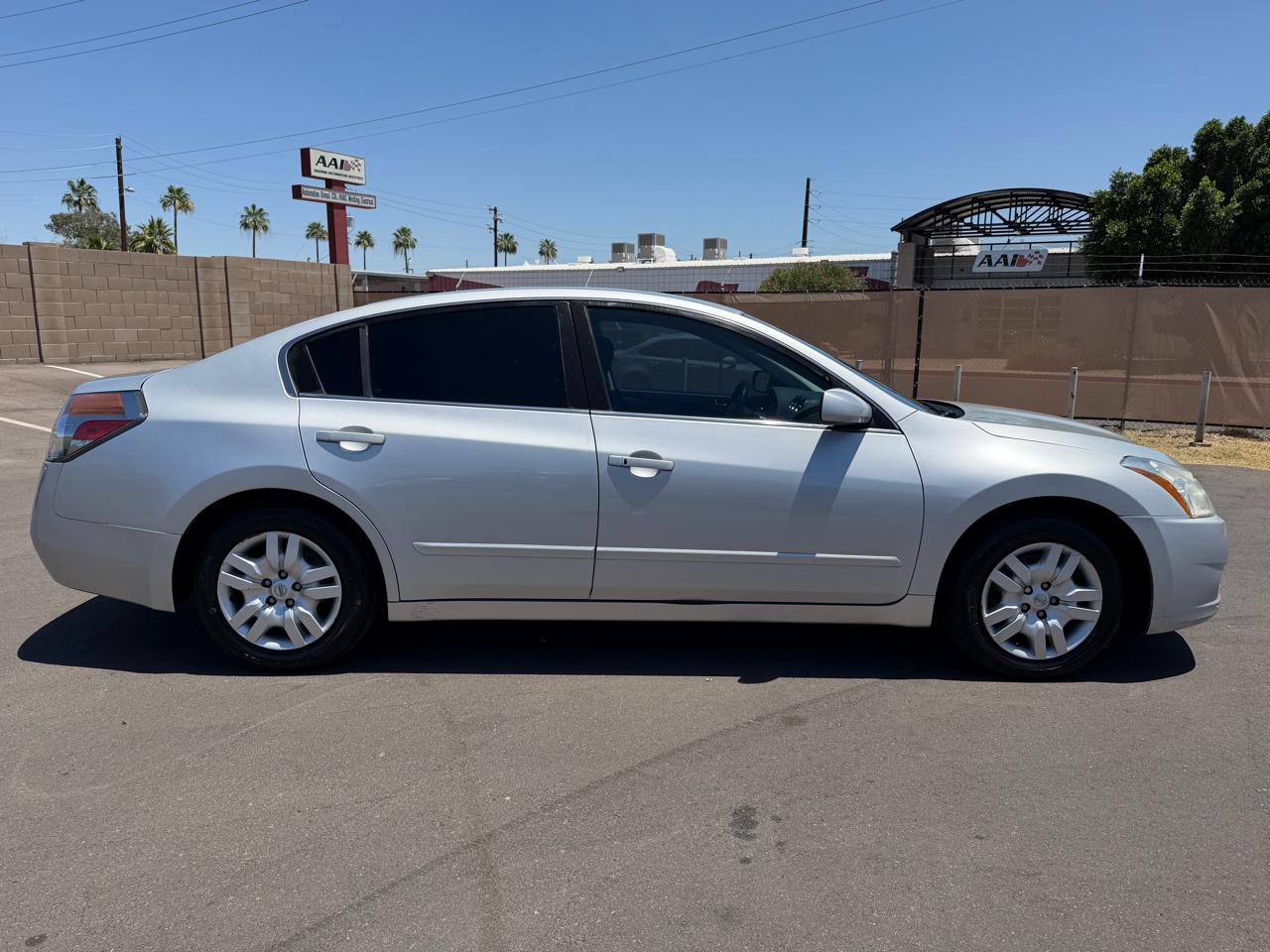 Nissan Altima 2.5 S 2011