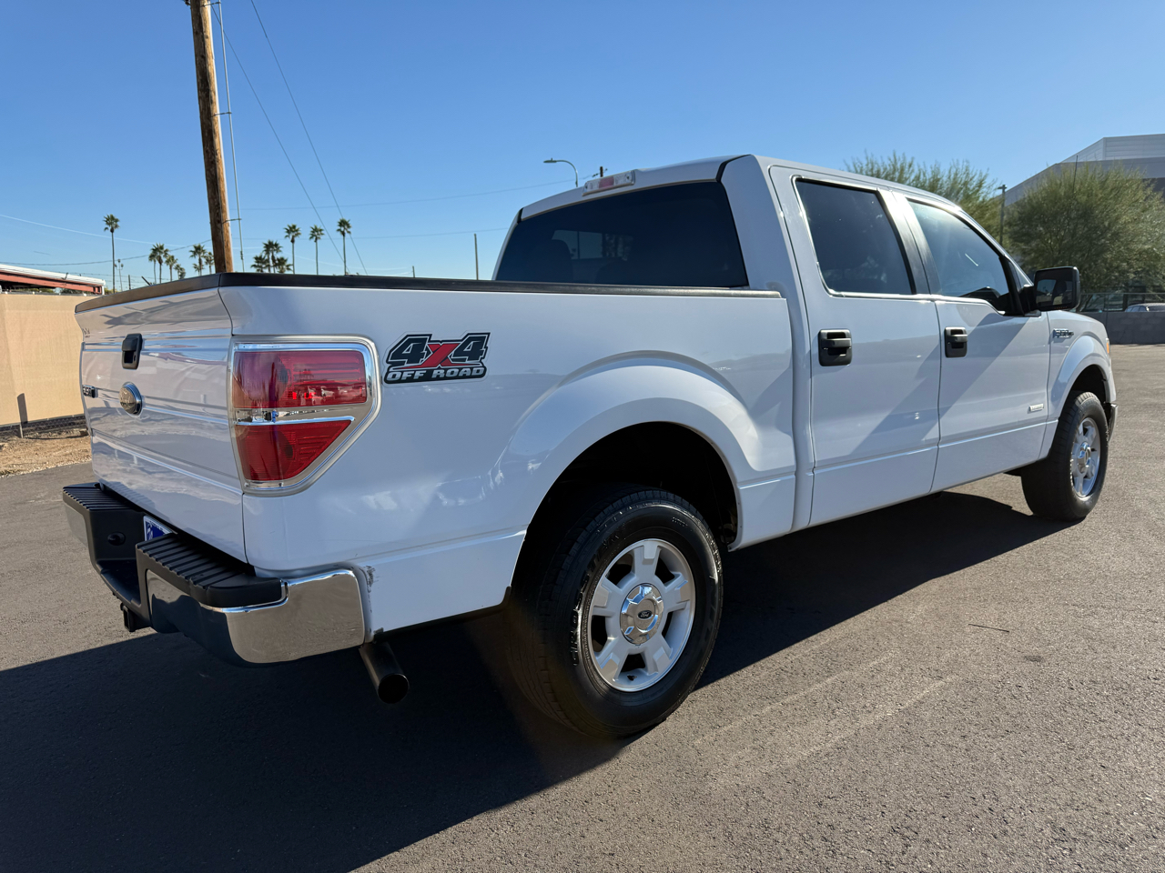 Ford F-150 2WD SuperCrew 139" XLT 2014
