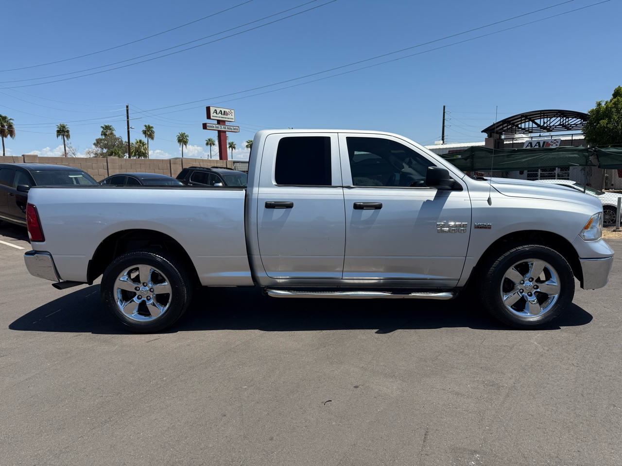 RAM 1500 Tradesman Quad Cab 2WD 2014
