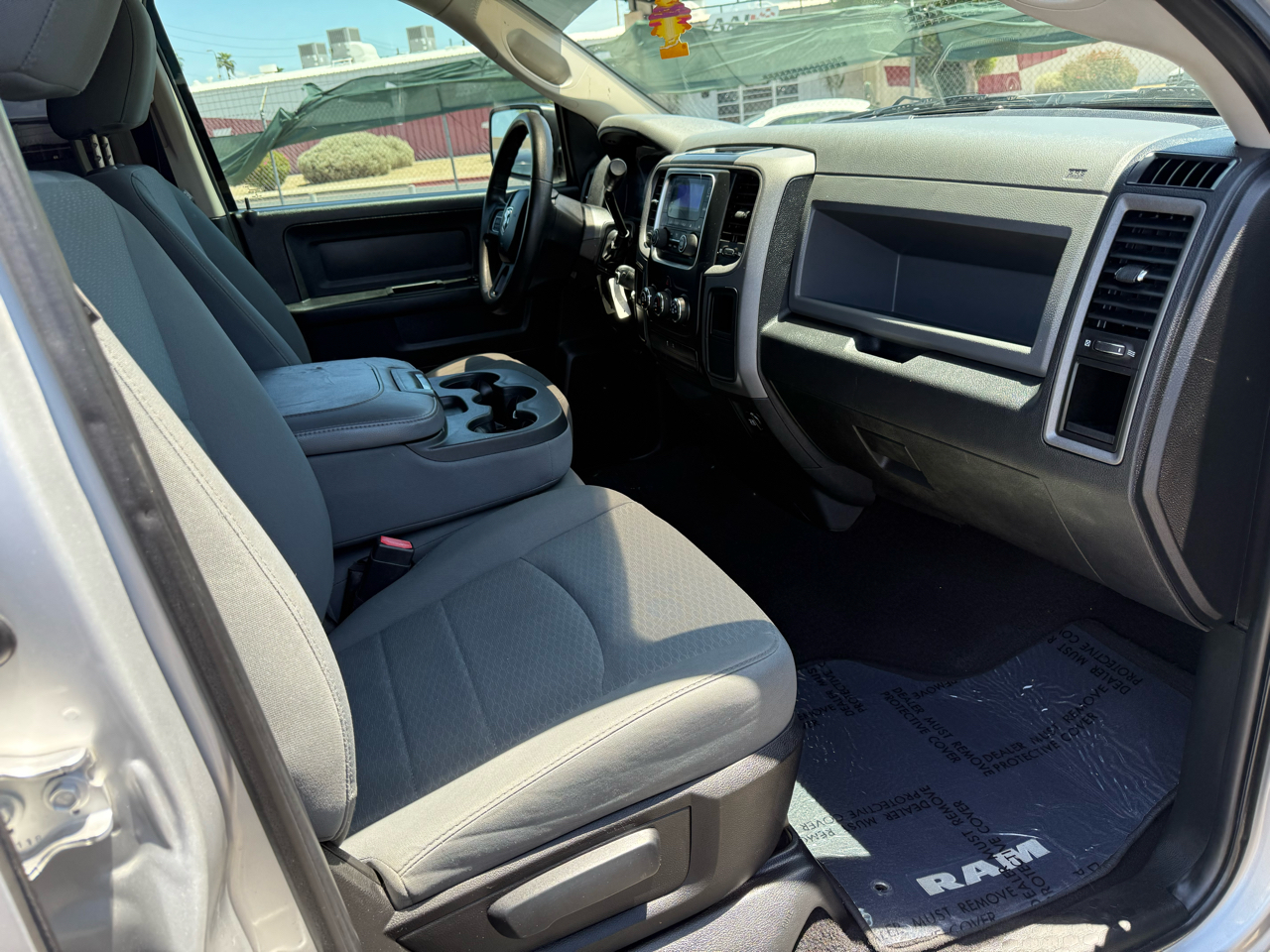 RAM 1500 Tradesman Quad Cab 2WD 2014