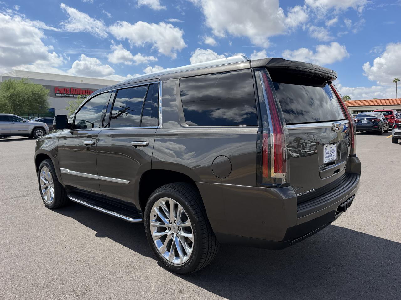 Cadillac Escalade Luxury 4WD 2020