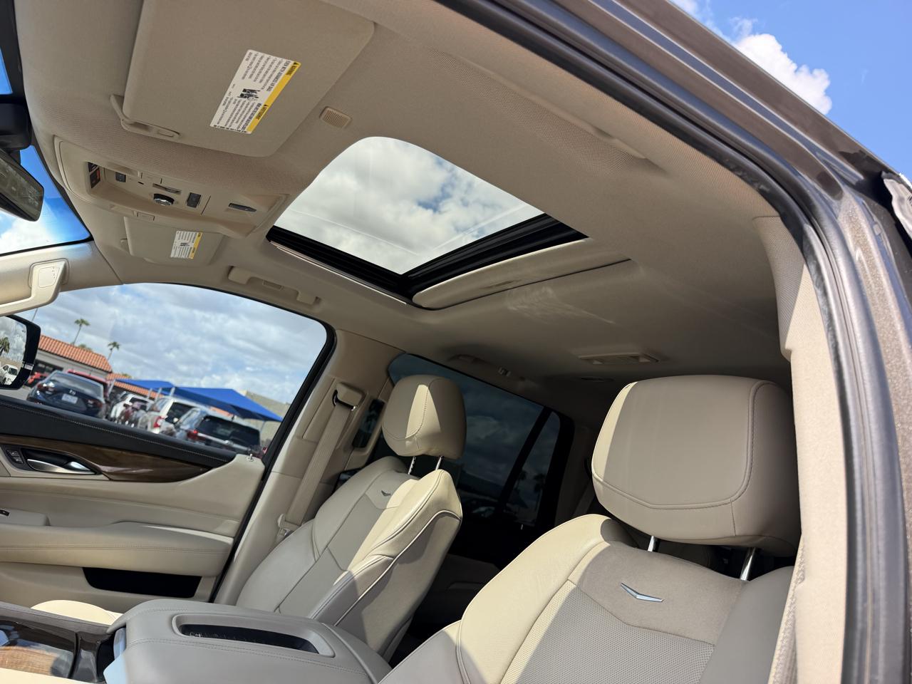 Cadillac Escalade Luxury 4WD 2020