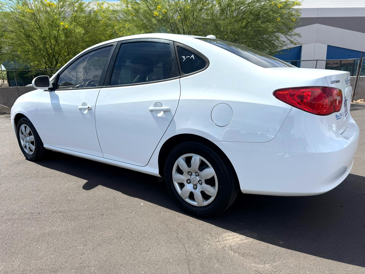 2009 Hyundai Elantra GLS photo 2