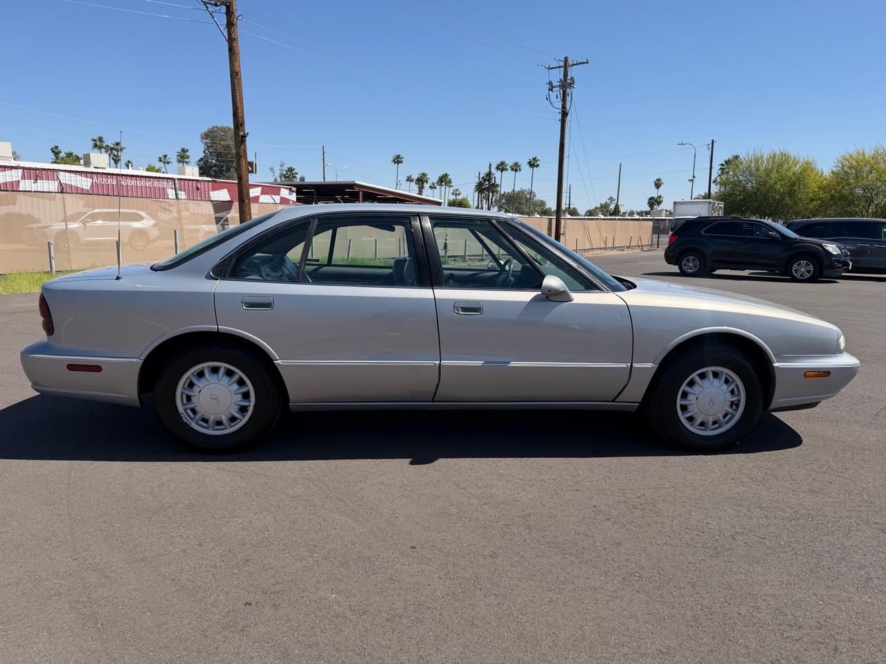 Oldsmobile Eighty Eight LS 1997