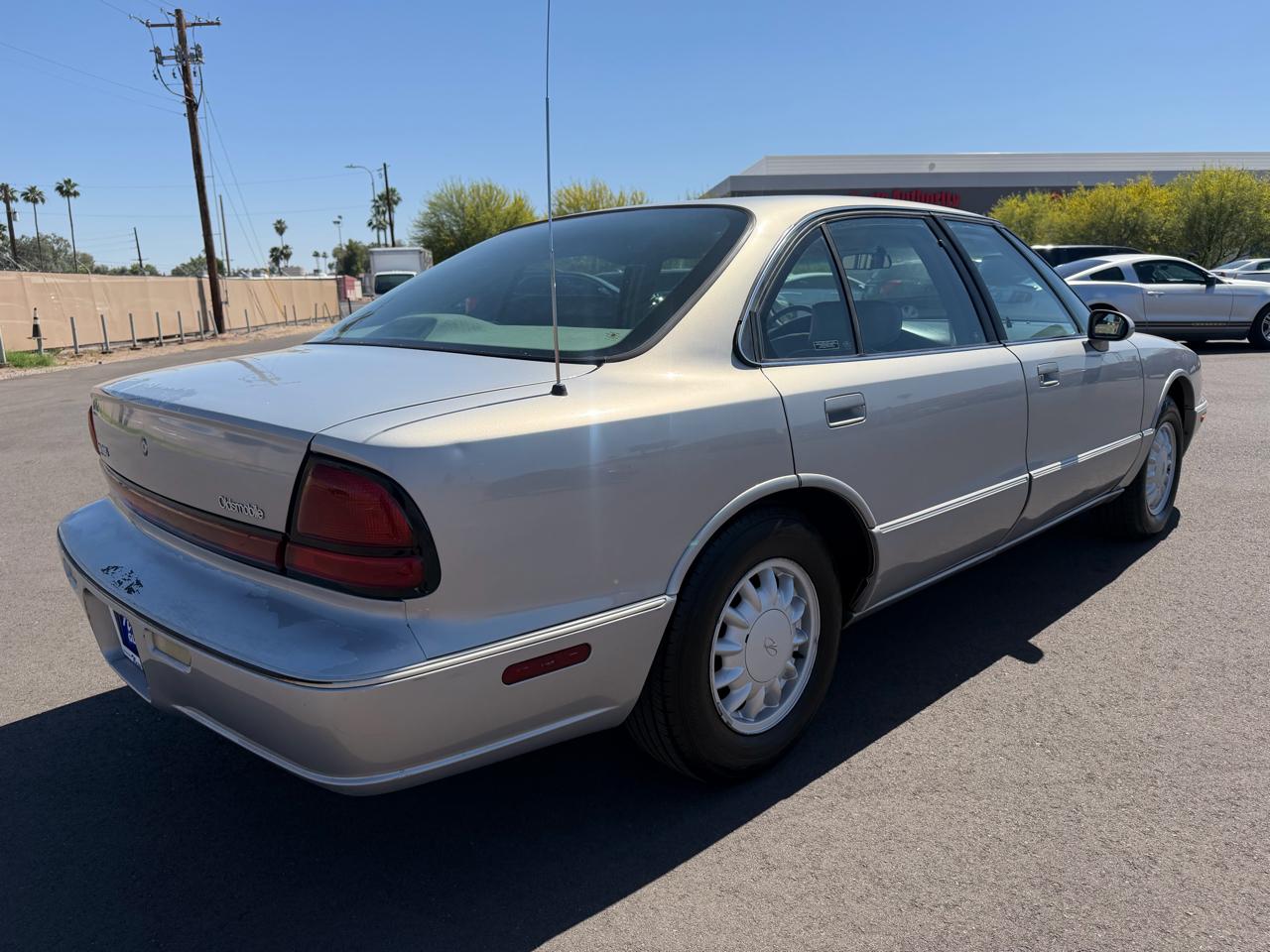 Oldsmobile Eighty Eight LS 1997