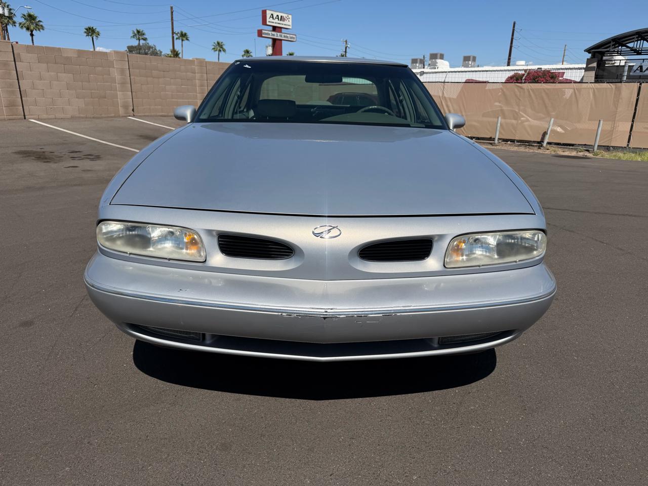 Oldsmobile Eighty Eight LS 1997