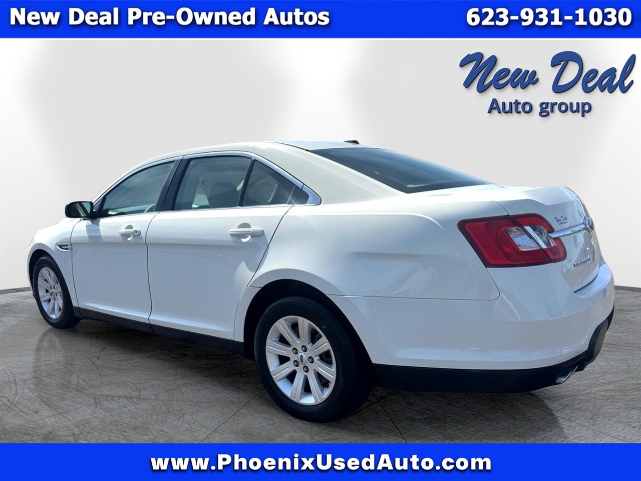 Ford Taurus SE FWD 2011 Ford Taurus SE FWD 2011