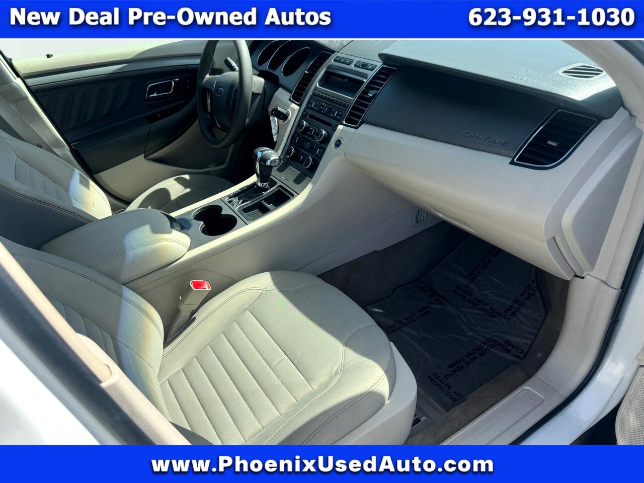 Ford Taurus SE FWD 2011 Ford Taurus SE FWD 2011