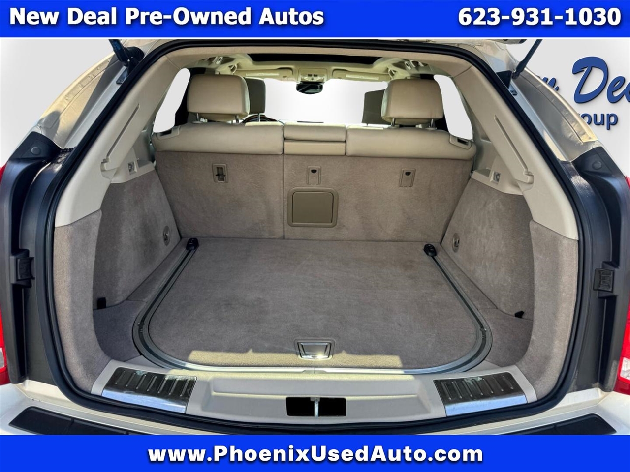 Cadillac SRX Luxury Collection 2011 Cadillac SRX Luxury Collection 2011