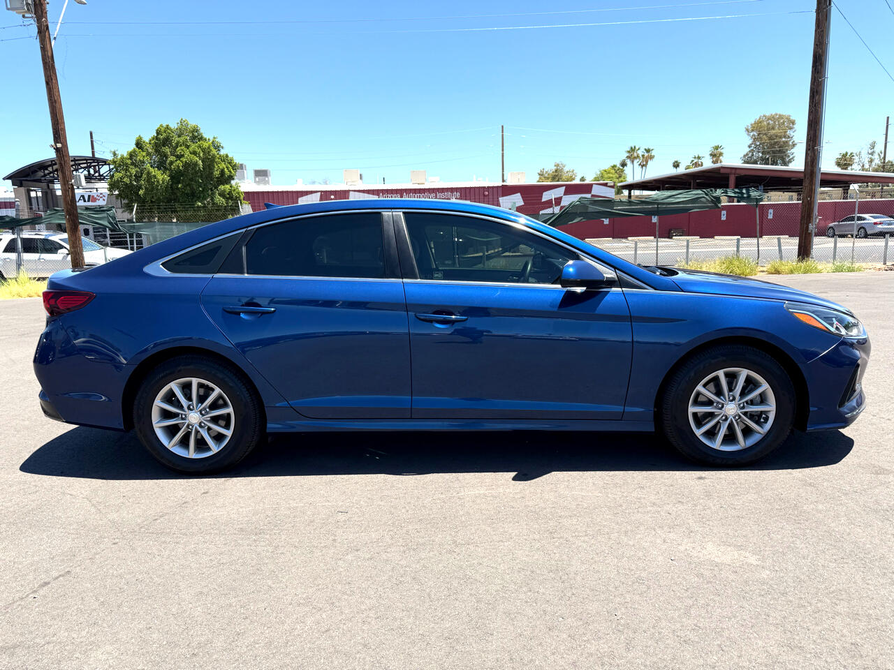 2018 Hyundai Sonata SE photo 2