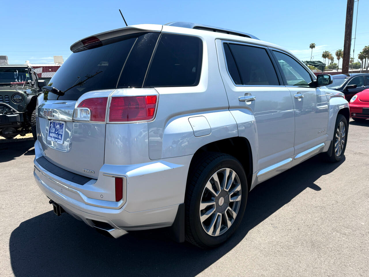 2017 Gmc Terrain Denali photo 2