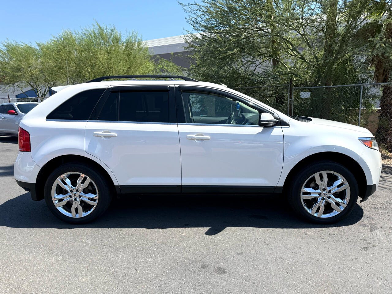 2013 Ford Edge Limited photo 2