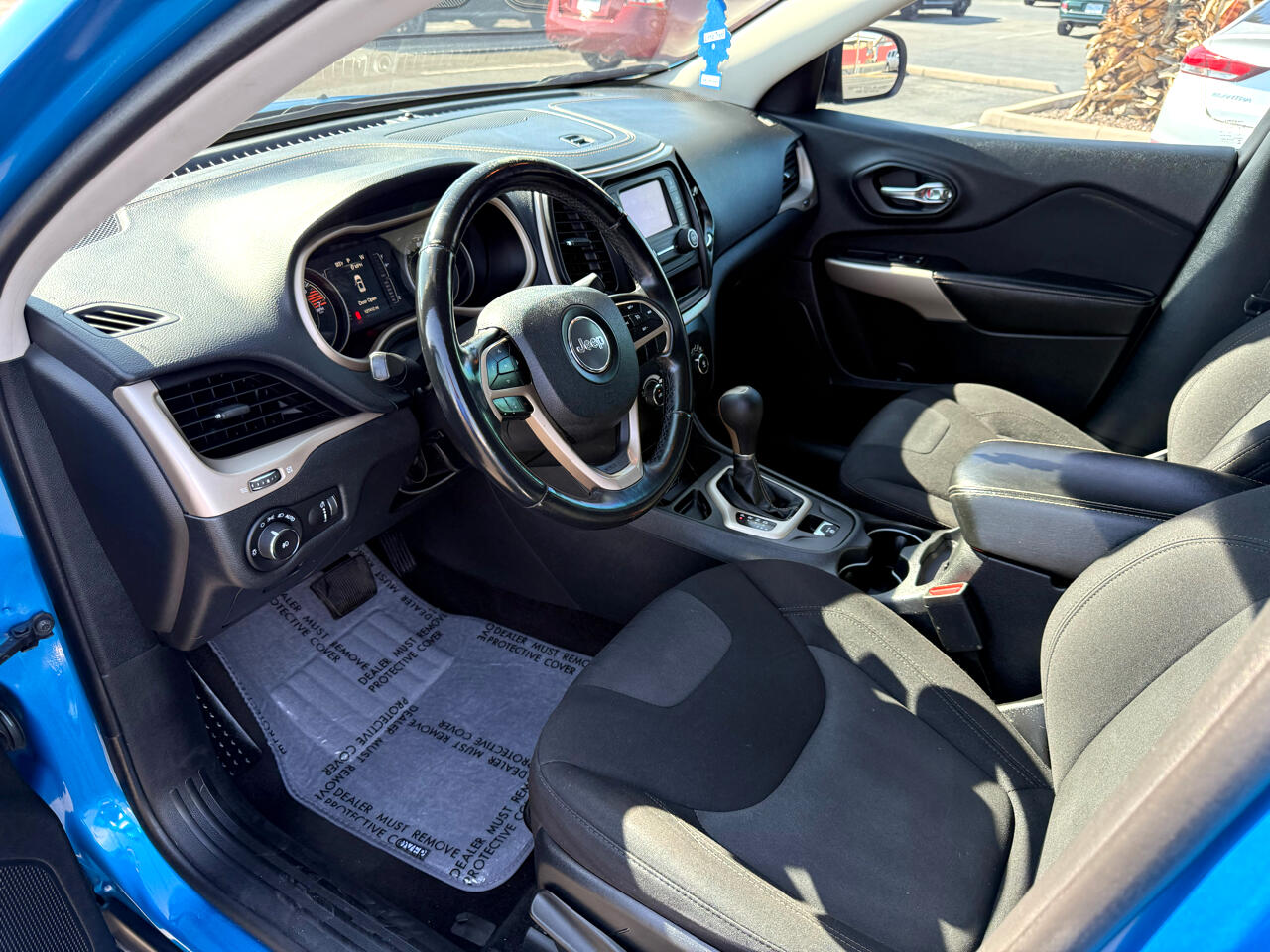 2018 Jeep Cherokee Latitude photo 7
