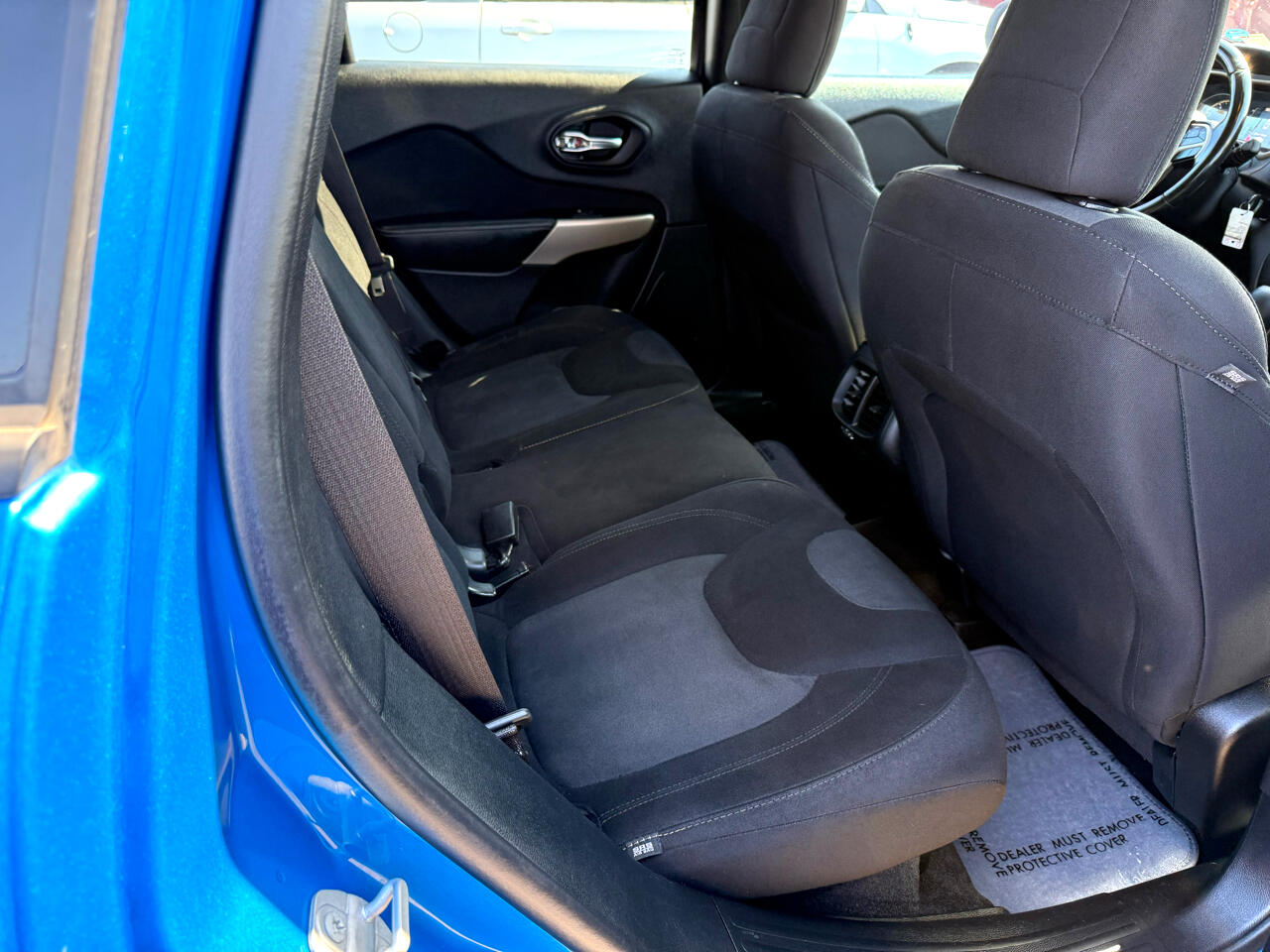 2018 Jeep Cherokee Latitude photo 9