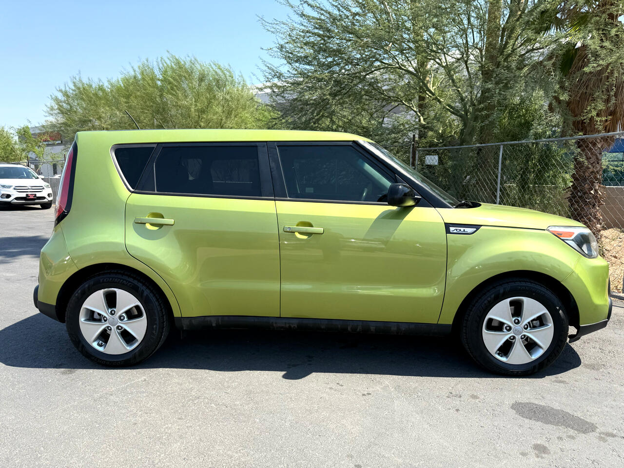 2016 Kia Soul Base photo 2