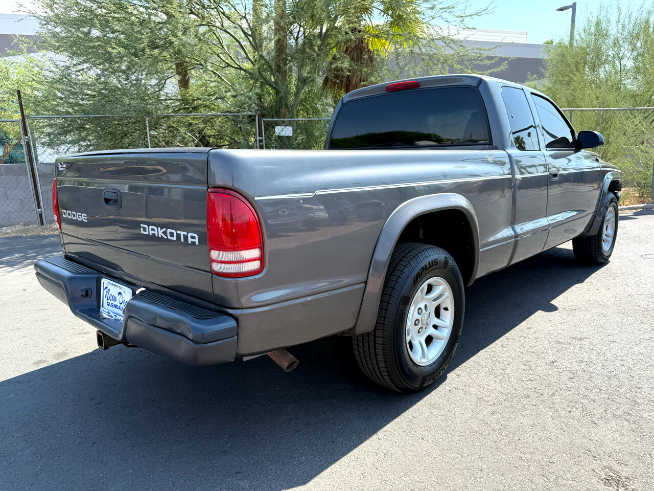 2003 Dodge Dakota Club Cab photo 3