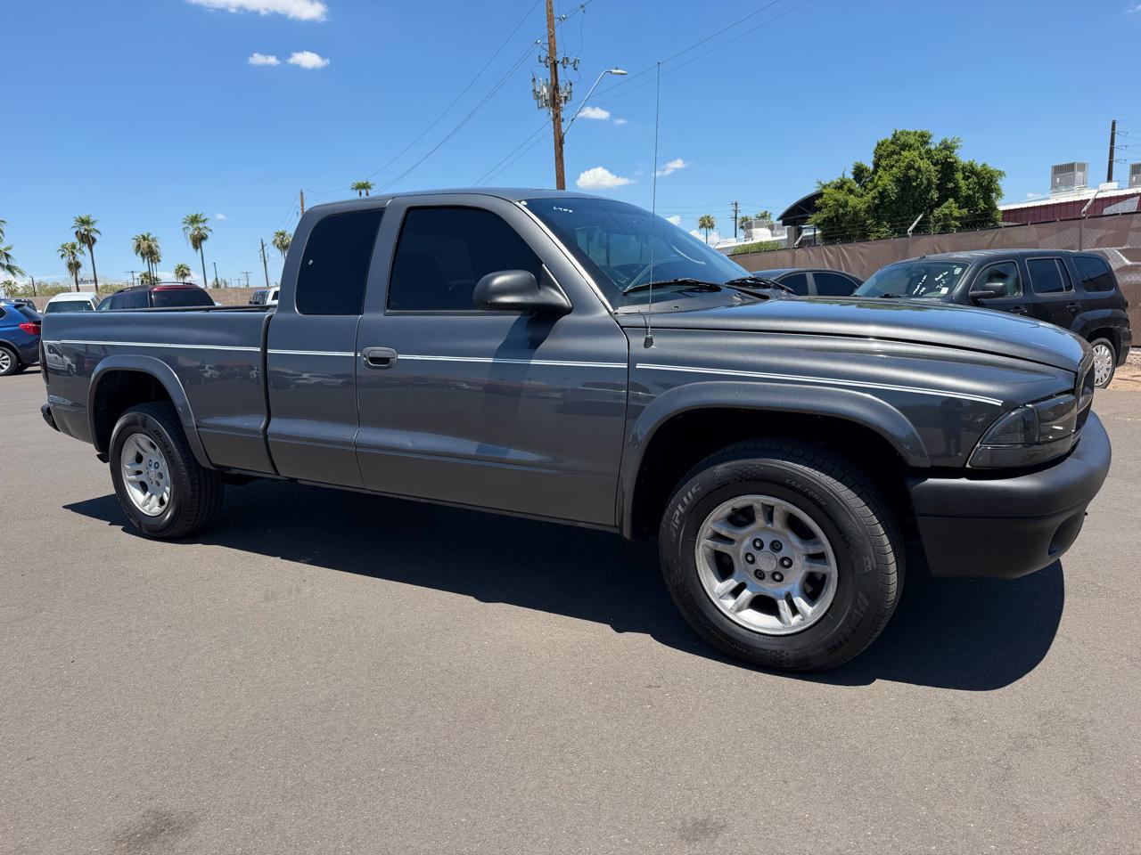 Dodge Dakota Club Cab 2WD 2003