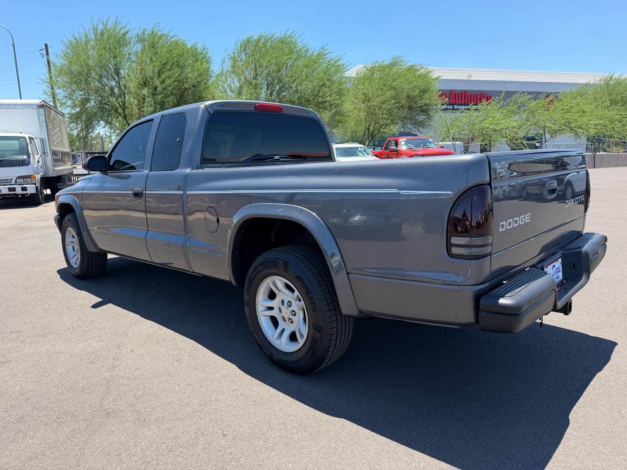 Dodge Dakota Club Cab 2WD 2003
