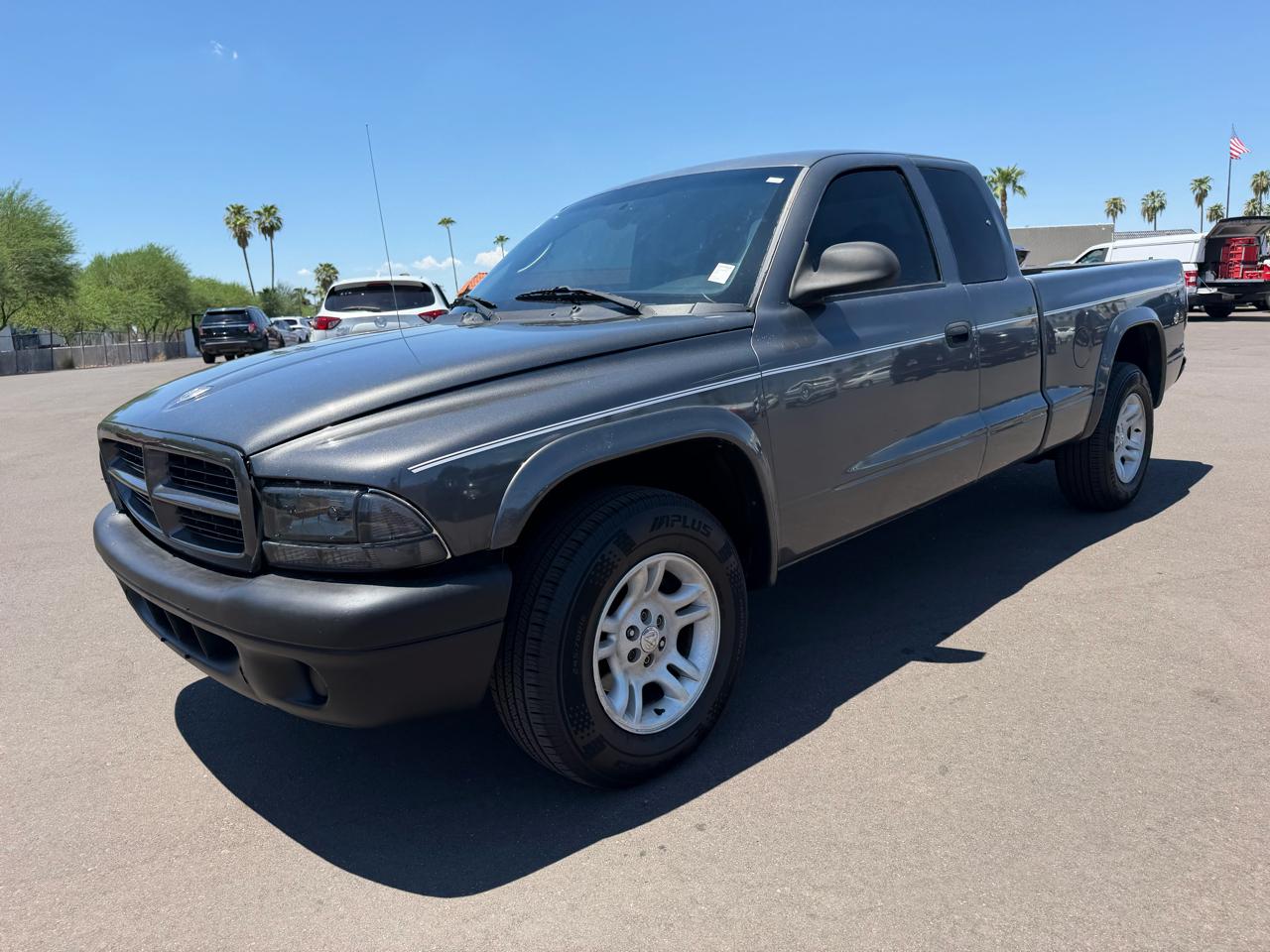 Dodge Dakota Club Cab 2WD 2003