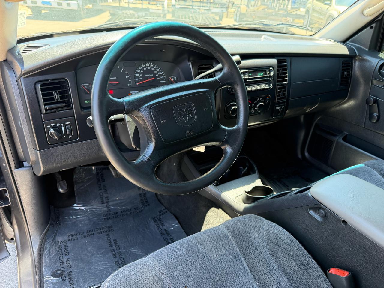 Dodge Dakota Club Cab 2WD 2003
