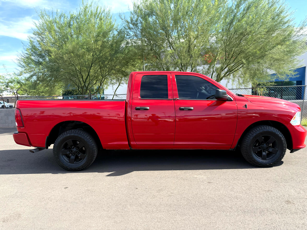 2016 Ram 1500 Tradesman photo 2