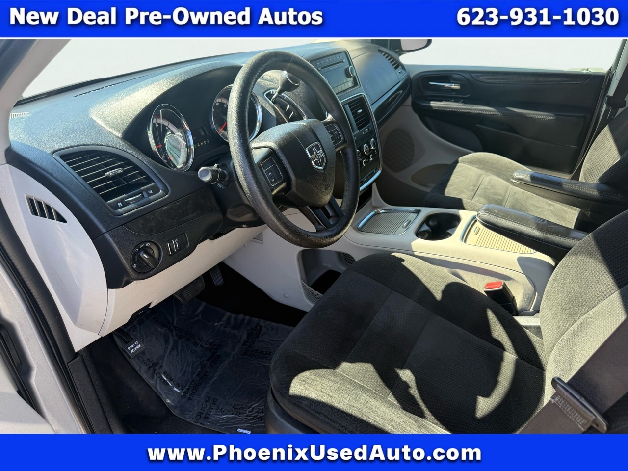 2016 Dodge Grand Caravan SXT photo 9