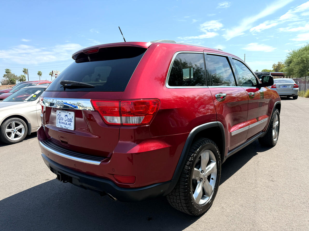 2012 Jeep Grand Cherokee Overland photo 3