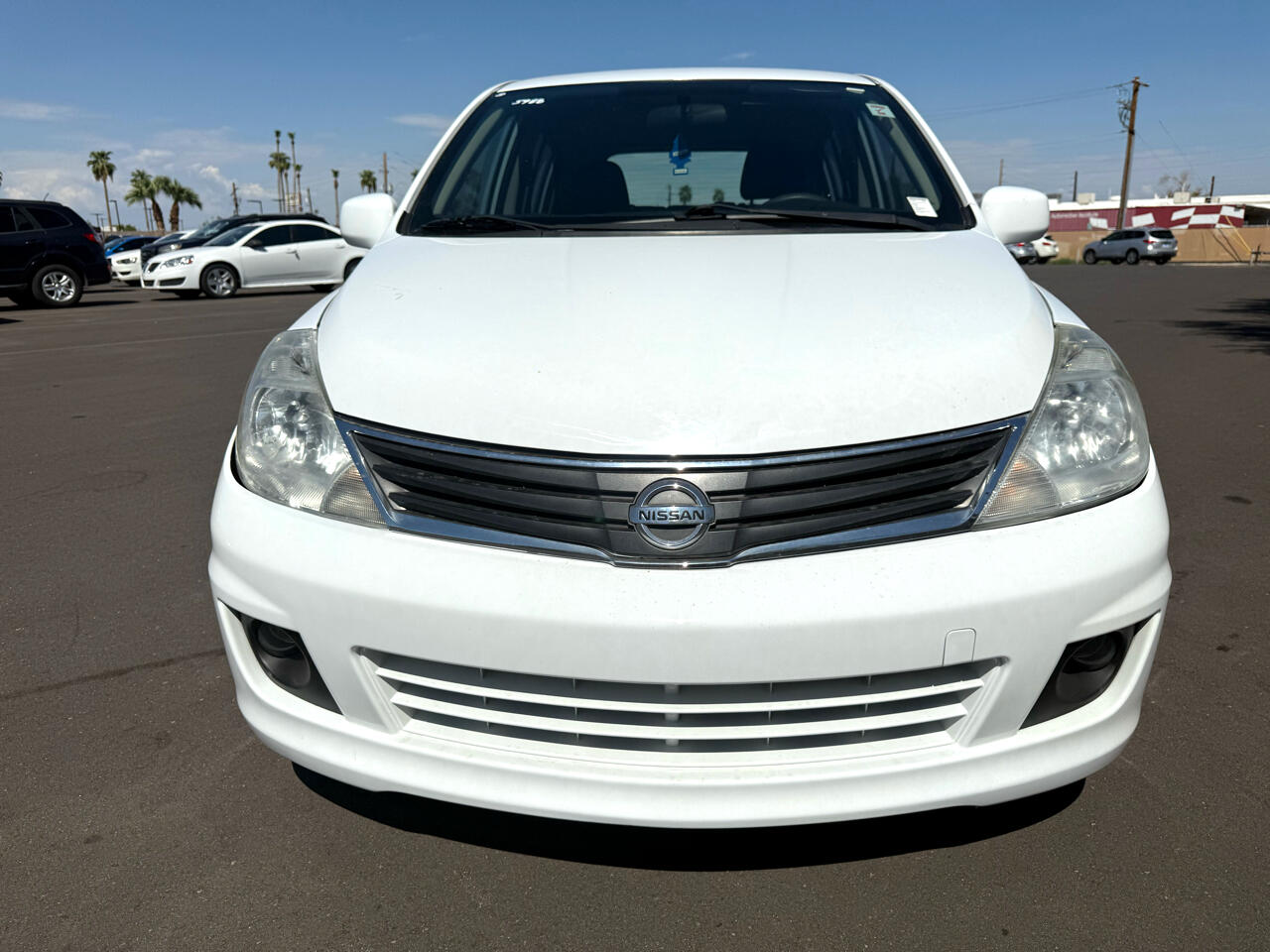 2011 Nissan Versa 1.8 SL photo 8
