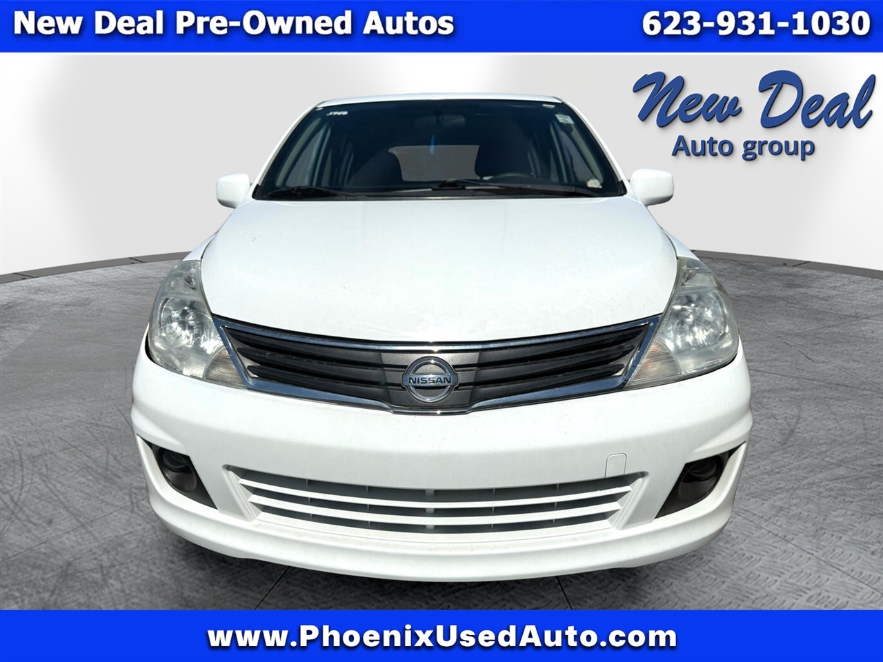 Nissan Versa 1.8 SL Hatchback 2011 Nissan Versa 1.8 SL Hatchback 2011