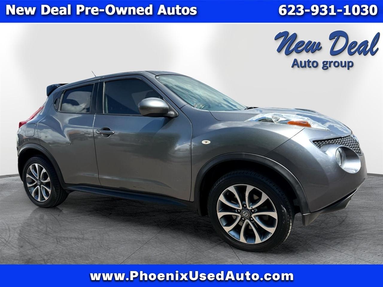 Nissan Juke S FWD 2011