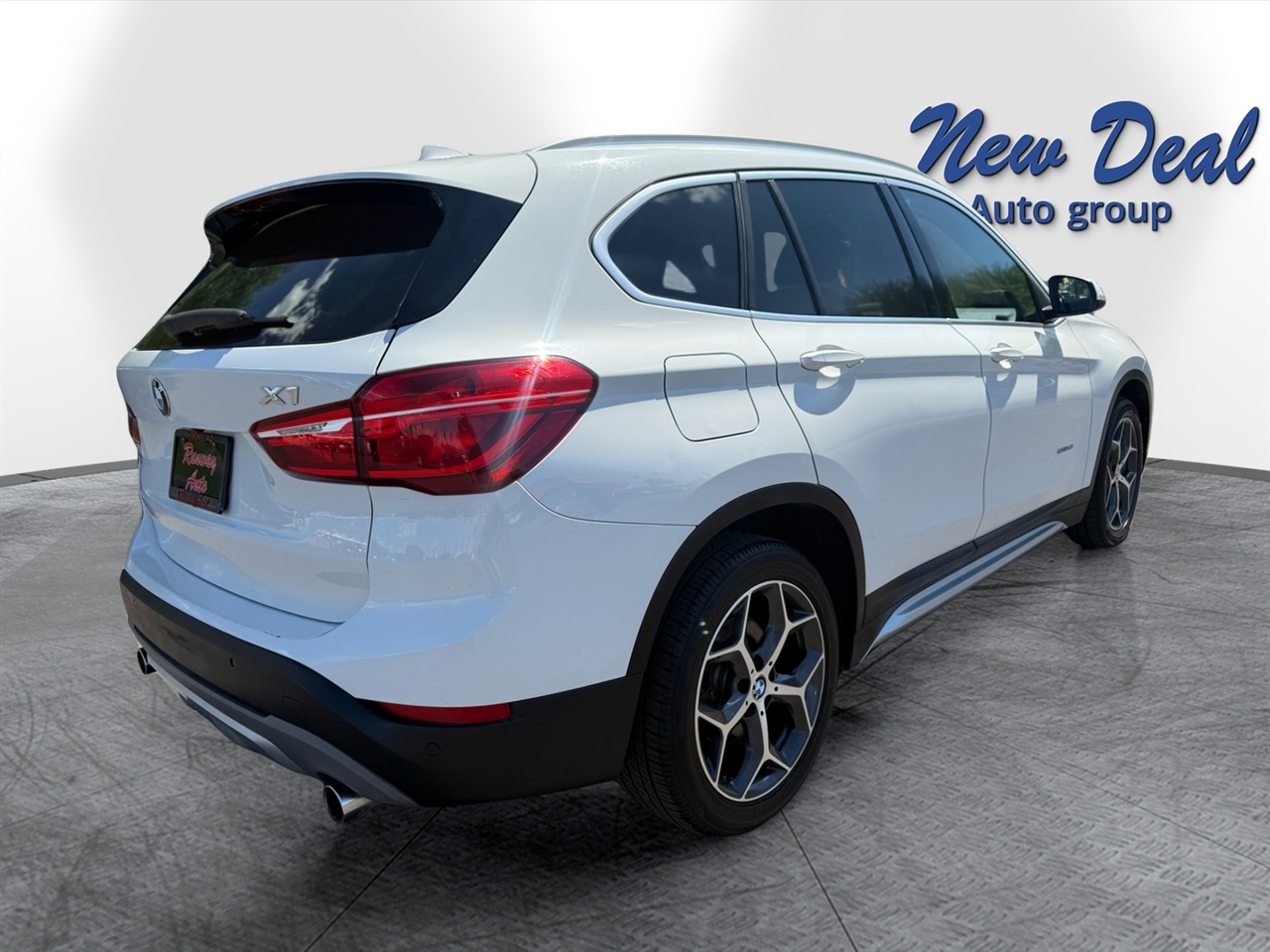 2018 Bmw X1 sDrive28i photo 3