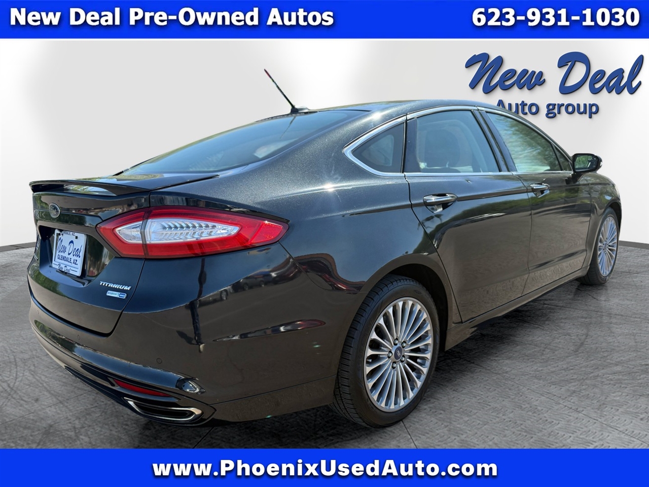 2014 Ford Fusion Titanium photo 2