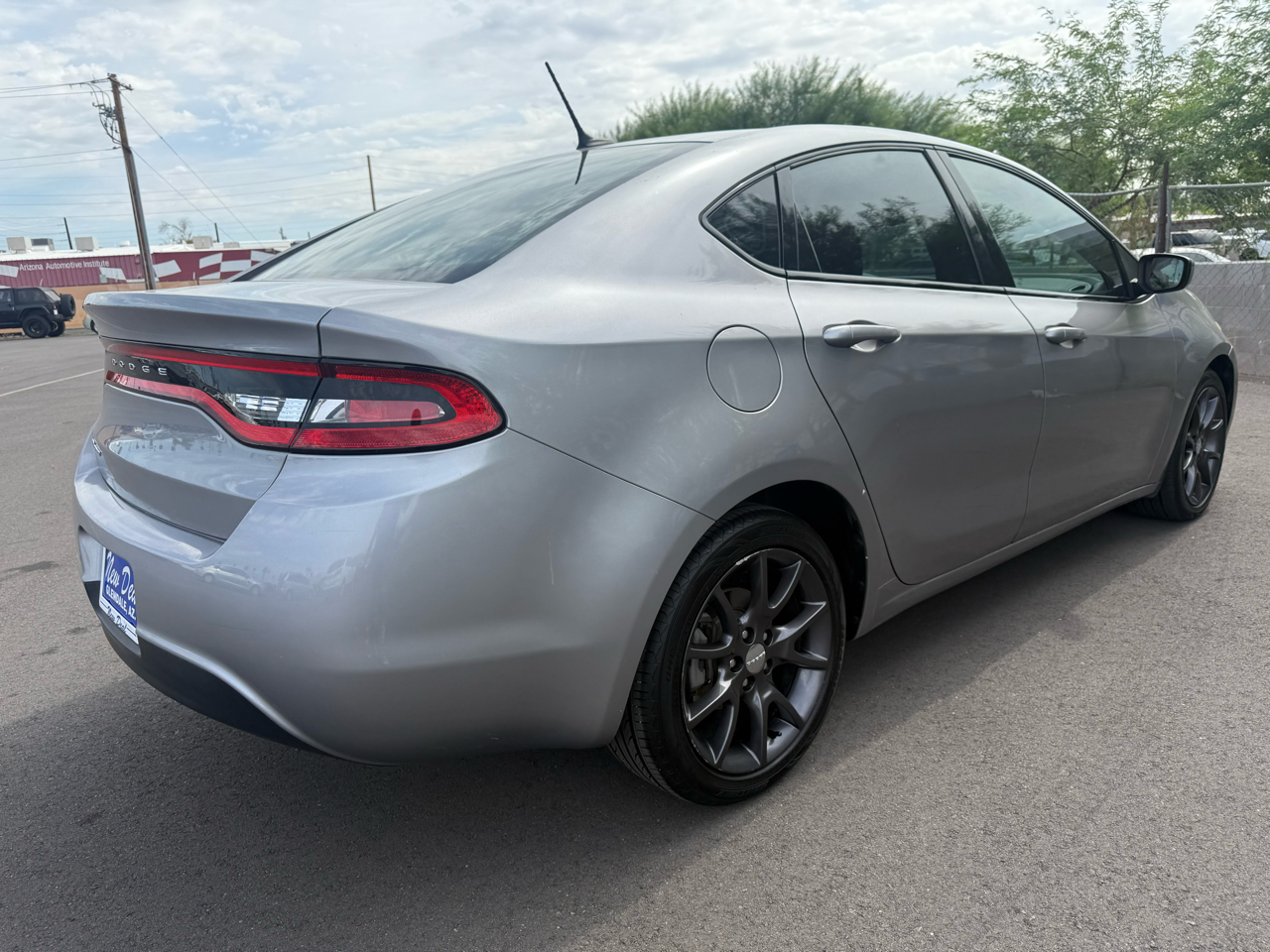 2016 Dodge Dart SE photo 2