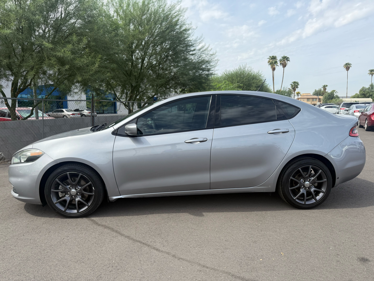 2016 Dodge Dart SE photo 5