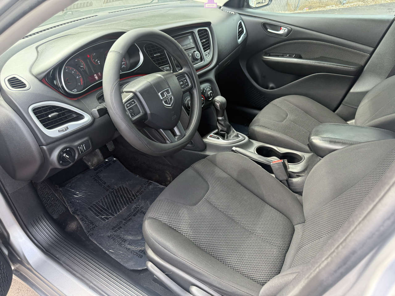 2016 Dodge Dart SE photo 8