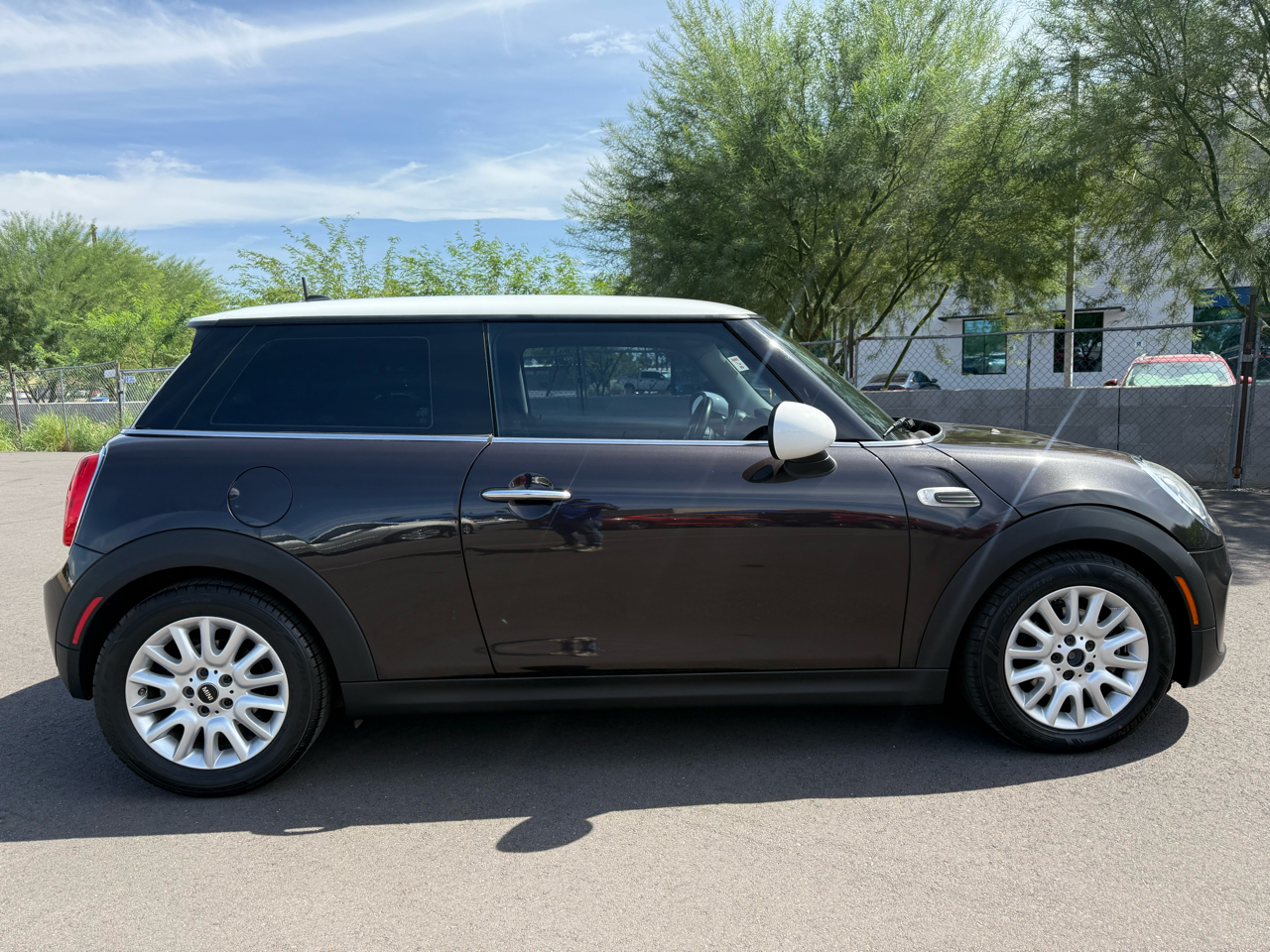 2016 Mini Cooper 2 Door Hardtop photo 2