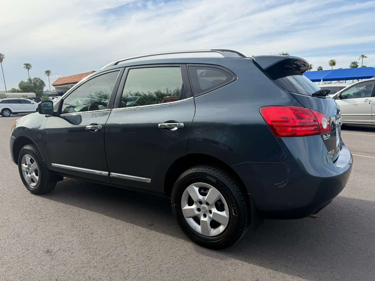 2014 Nissan Rogue Select S photo 5