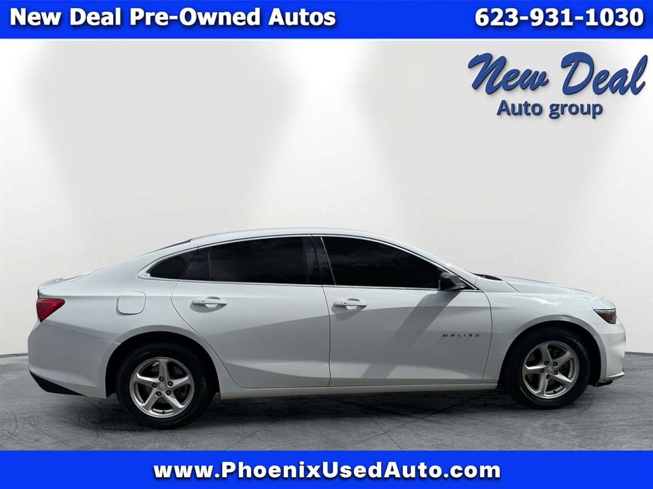 2018 Chevrolet Malibu LS photo 2