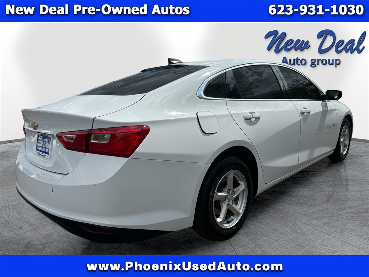 2018 Chevrolet Malibu LS photo 3