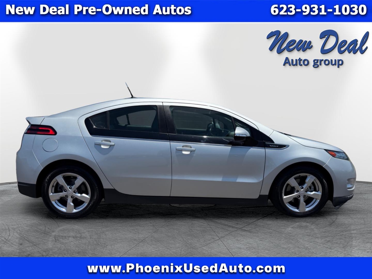 2015 Chevrolet Volt Base photo 3