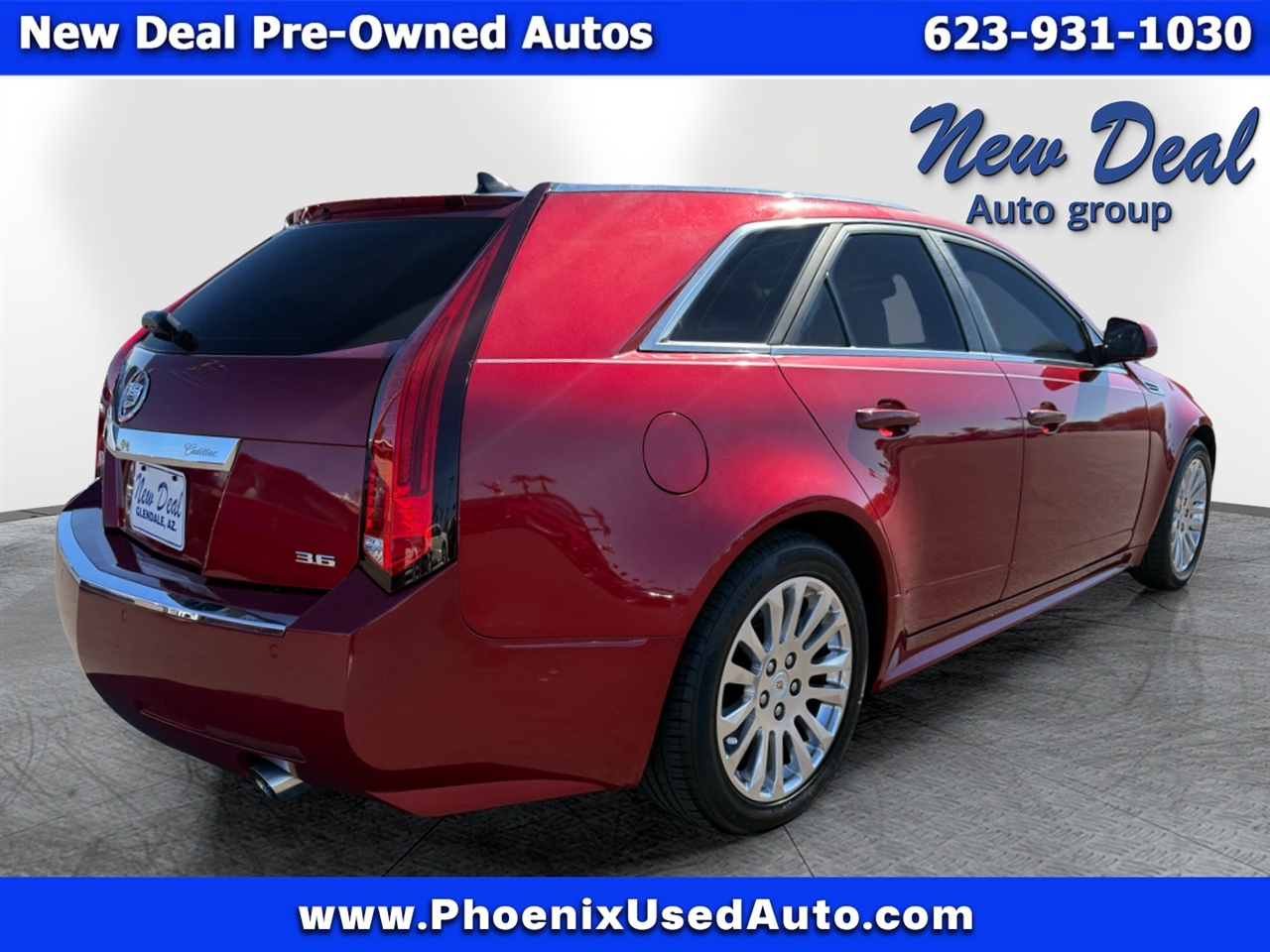 2010 Cadillac CTS Sport Wagon Premium photo 3