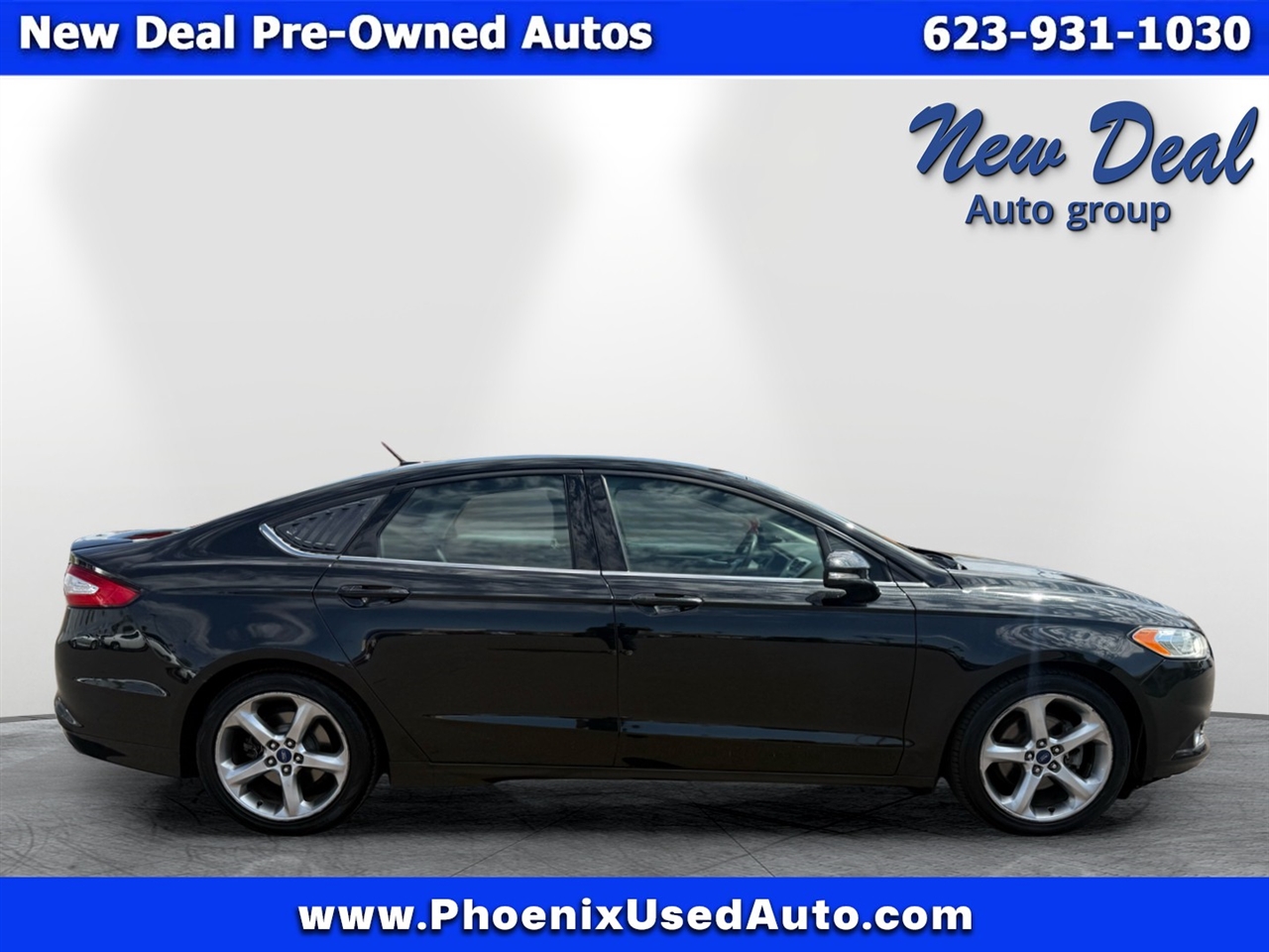 2015 Ford Fusion SE photo 2