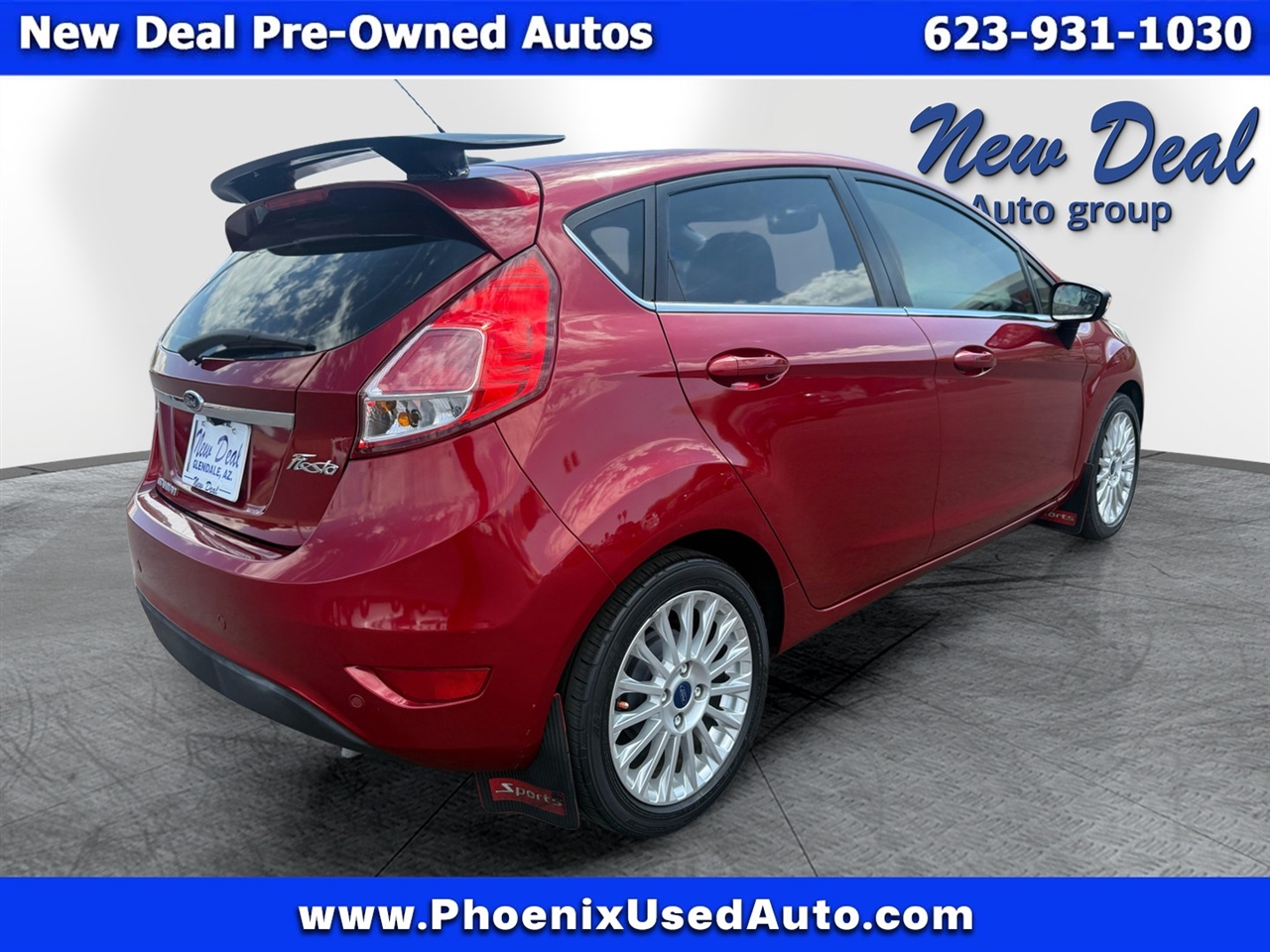 2014 Ford Fiesta Titanium photo 2