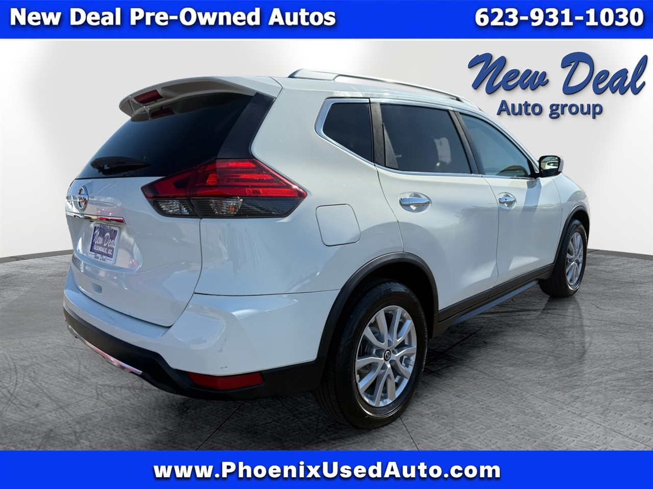 2017 Nissan Rogue S photo 3