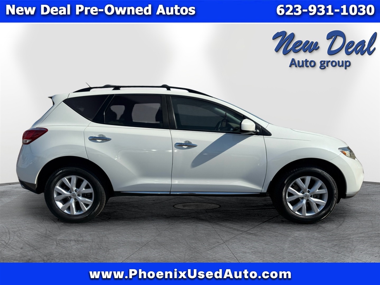 2014 Nissan Murano S photo 2
